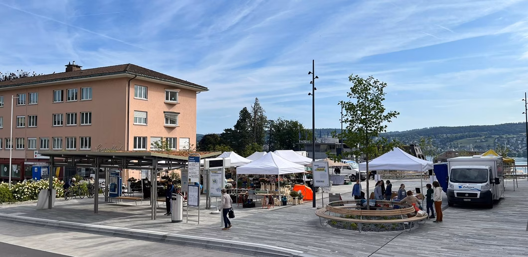 05_Wochenmarkt - Neu auf dem Centralplatz