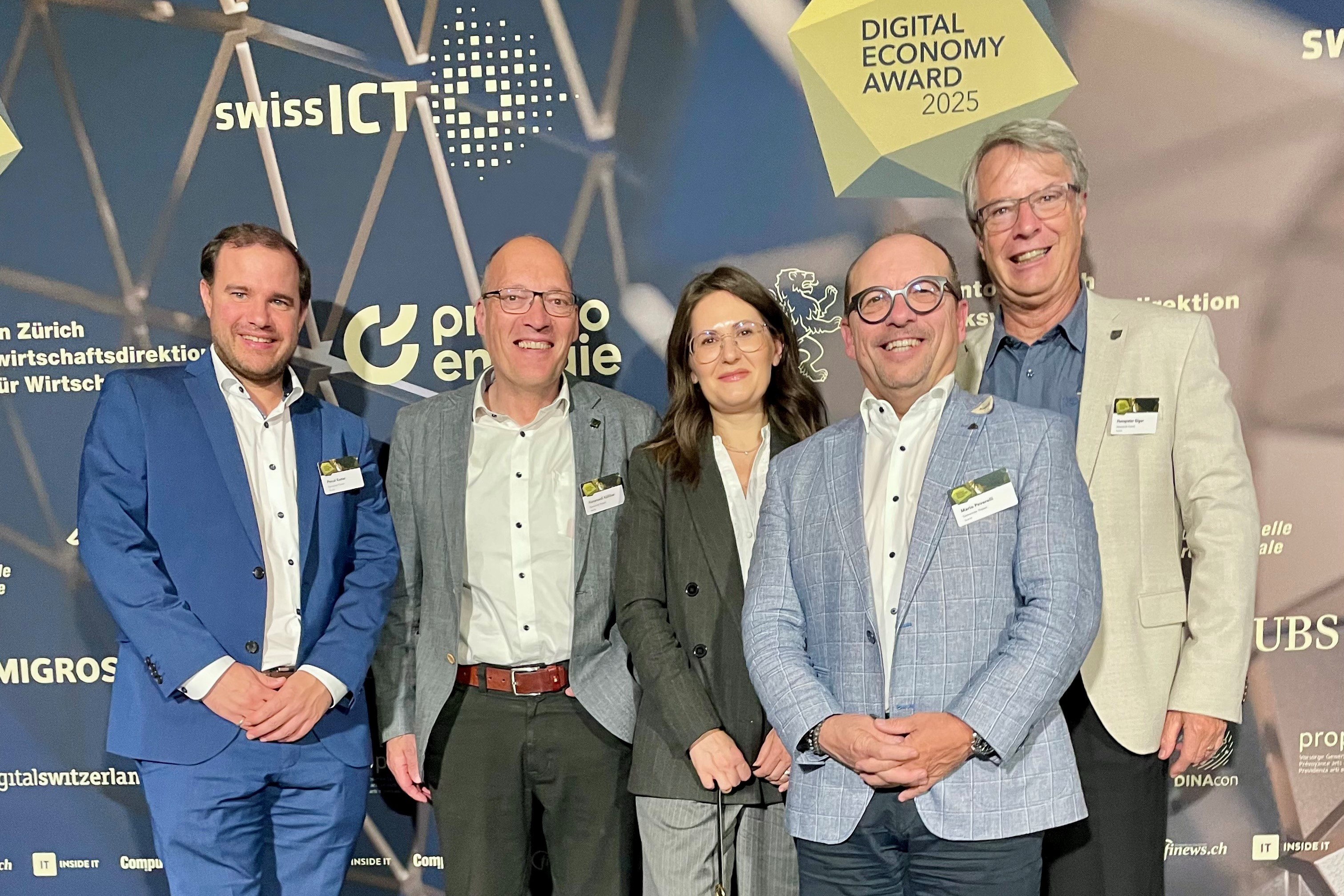 07_Meilenstein_DEA Hallenstadion